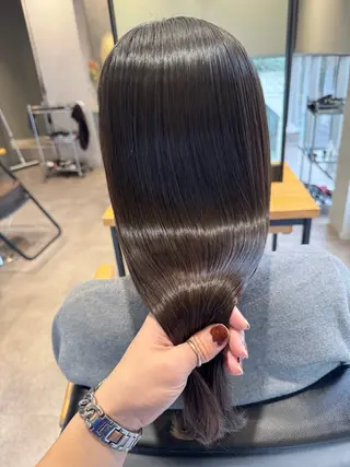 ミディアム カラー 佐藤史哉＊ 韓国レイヤー赤み除去のヘアスタイル