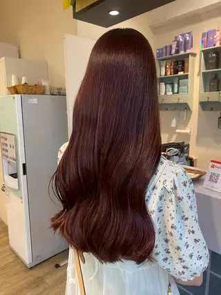 カラー ロング N° +aero 横浜のヘアスタイル