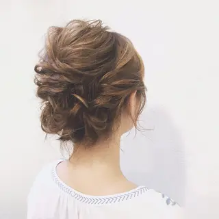 ミディアム カラー ヘアアレンジ 山下 千明のヘアスタイル