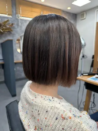 ミディアム アラワラブルー ふくやのヘアスタイル