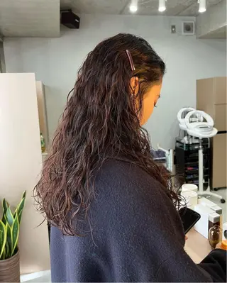 セミロング カラー パーマ 表参道🌿赤み消し カラー/チナツのヘアスタイル