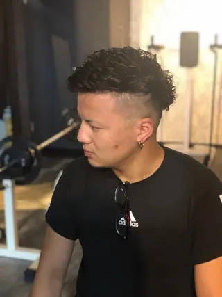 ショート パーマ 田中 就のヘアスタイル