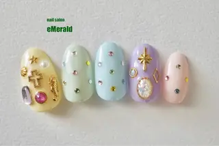 ネイル nailsalon eMeraldのネイルデザイン