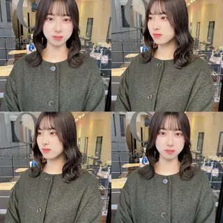 セミロング カラー 韓国🇰🇷レイヤー カットオリーブカラーのヘアスタイル