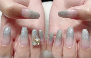 ネイル ニュアンスネイル🌈 MYU Nailsのネイルデザイン