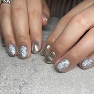 ネイル 山田 貴子のネイルデザイン