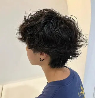 ショート パーマ メンズ 網谷 萌夏のヘアスタイル