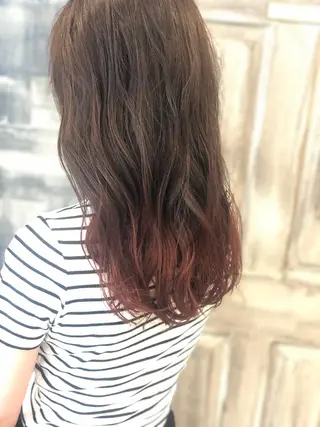 ロング カラー 日高 香織のヘアスタイル