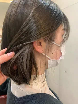 ミディアム おせ ちさとのヘアスタイル