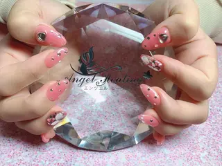 ネイル エンジェル ヒーリング 矢場町店のネイルデザイン