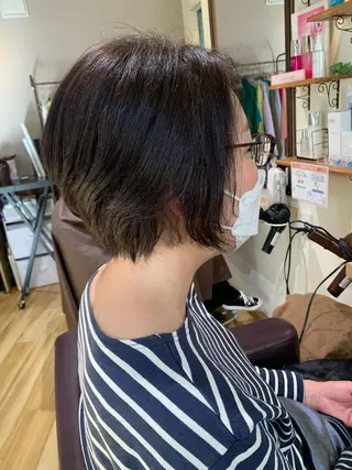 ショート カラー パーマ ヘアアレンジ メンズ キッズ ネイル マツエク・マツパ アイブロウ 白髪世代特化 🌿飯塚京橋のヘアスタイル