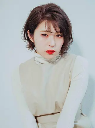 ショート カラー ハイライト&曲がる 縮毛矯正特化 玉置のヘアスタイル