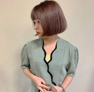 ショート カラー 韓国ボブ/ハッシュ カットKIRAのヘアスタイル