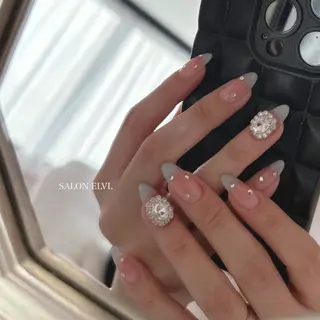 ネイル SALON ELVI.のネイルデザイン
