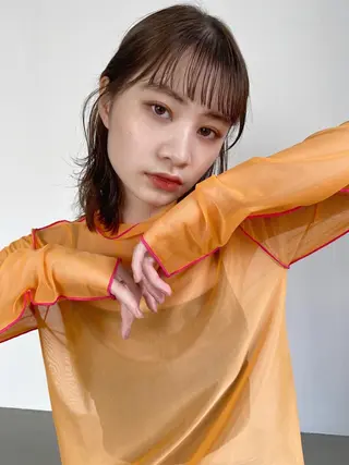 ミディアム カラー CEINE PATHのヘアスタイル