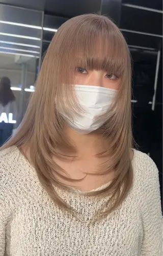 ロング カラー りょうへい/ 全頭ブリーチ/渋谷のヘアスタイル