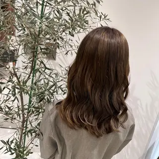 セミロング カラー ヘアアレンジ 小白井 由美のヘアスタイル