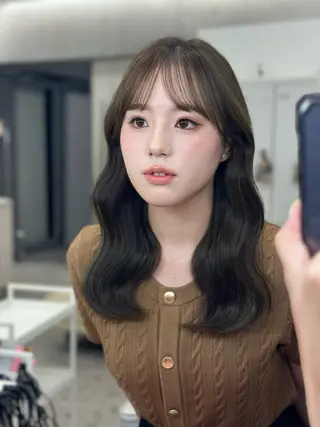 セミロング 韓国メイクサロン YUKINA東京のその他イメージ
