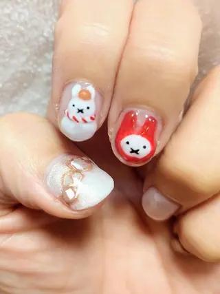 千葉家蘭磨ネイル♣所属・千葉家蘭磨ネイル♣と タイ古式マッサージのネイルデザイン