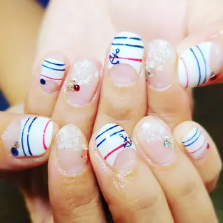ネイル クレハワコー美容室所属・クレハワコー 美容室のネイルデザイン