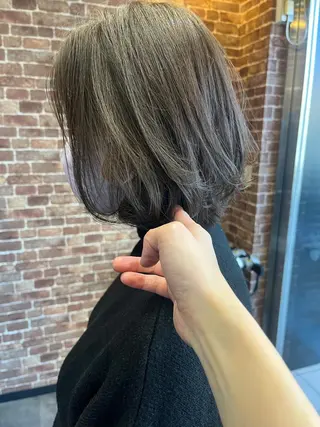 ショート カラー パーマ ヘアアレンジ メンズ キッズ ネイル マツエク・マツパ アイブロウ 久木原 ゆりのヘアスタイル