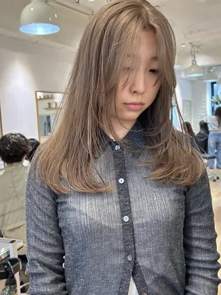 セミロング カラー じゅわっと暖色カラー 🍊Moemiのヘアスタイル