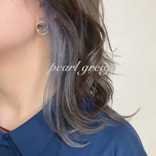 セミロング カラー しま ななこのヘアスタイル