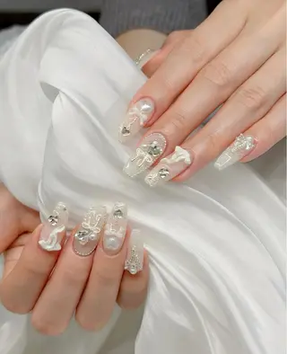 ネイル Lyna 池袋のネイルデザイン