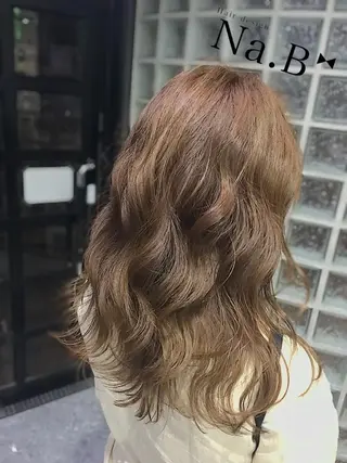 セミロング カラー パーマ ヘアアレンジ ジユン 지윤のヘアスタイル