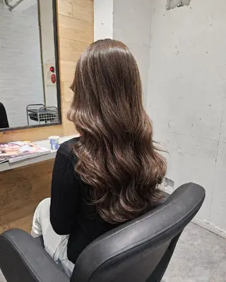 ロング Ayu🐾縮毛矯正/ ブリーチ無しカラーのヘアスタイル