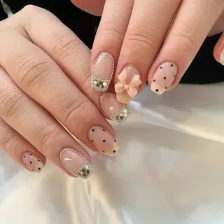 ネイル Elegancia. Hiromiのネイルデザイン