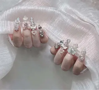 ネイル Lee Nailsのネイルデザイン