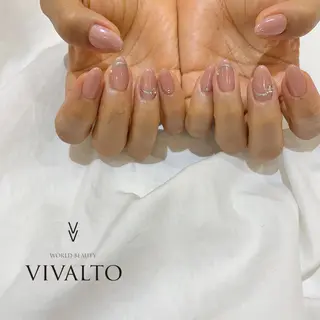 ネイル 藤原 胡桃のネイルデザイン