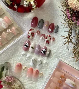 ネイル 山田 美紀のネイルデザイン