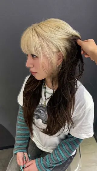 ロング カラー デザインカラー/ハイ トーン/konomiのヘアスタイル