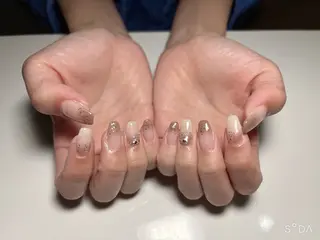 ネイル ネイル脱毛 Reeのネイルデザイン