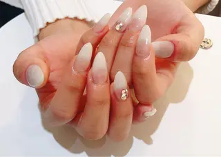 ネイル 髙橋 優菜のネイルデザイン