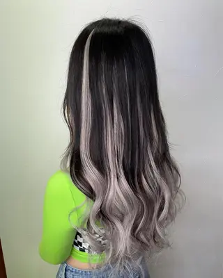 ミディアム エクステ＊美髪サロン KR2S河内長野店長のヘアスタイル