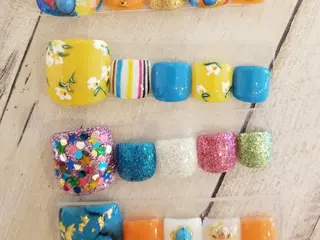 ネイル gotoday新宿店所属・鈴木 ゆいのネイルデザイン