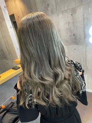 セミロング カラー 北千住10分 肥高　壮汰のヘアスタイル