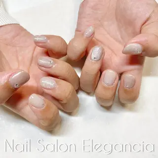 カラー ネイル Elegancia. Hiromiのネイルデザイン