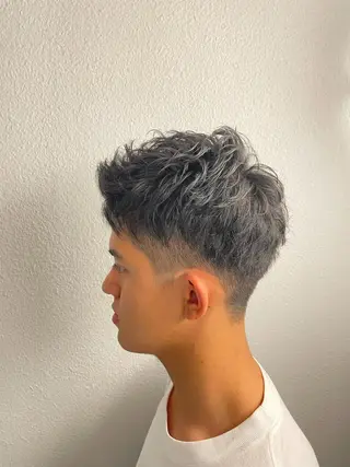 ショート メンズ カット指名No1漆原 聡のヘアスタイル