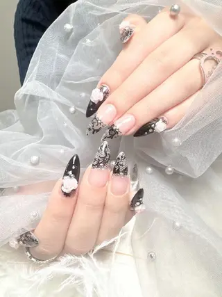 ネイル ENsalon AKIRAのネイルデザイン