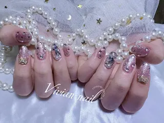 ネイル VIVIAN エイのネイルデザイン