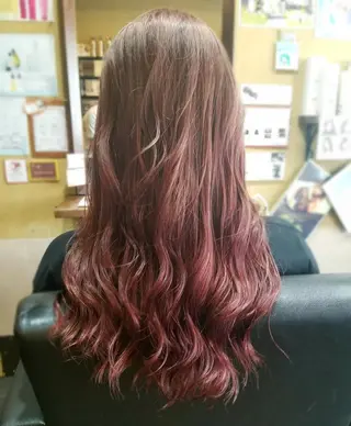 ロング カラー パピヨンロゼ 酸性/髪質改善のヘアスタイル