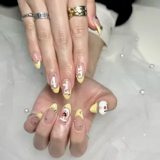 ネイル LAUR Natsukiのネイルデザイン