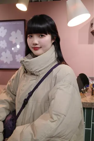 ロング Piu-所属・古澤 芽依のヘアスタイル