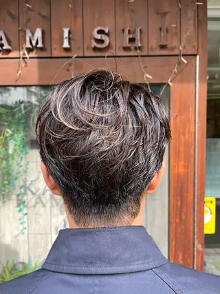 ショート 髪師 kenjiroのヘアスタイル