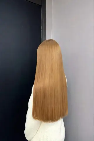 ロング カラー 蔭山 幸奈のヘアスタイル