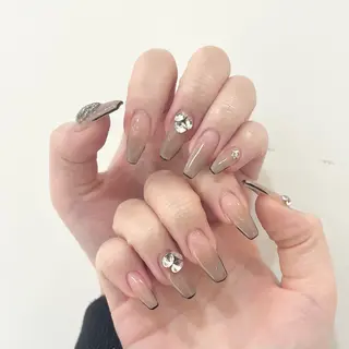 ネイル 金田 純香のネイルデザイン